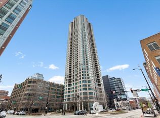 400 N La Salle Dr APT 2808, Chicago, IL