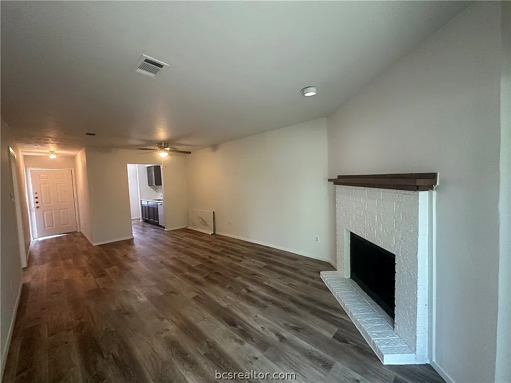 2 bed, 1658 sqft, $1,200 — Photo 1