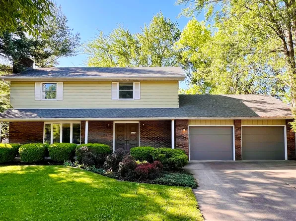 1305 Baugh Dr, Normal, IL 61761