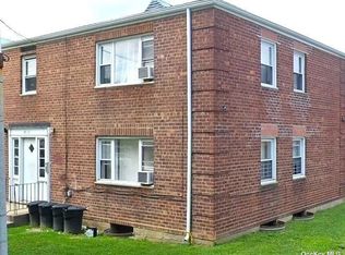 14515 21st Ave, Whitestone, NY 11357
