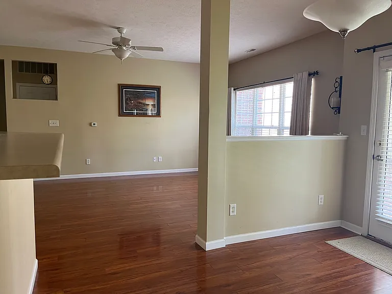 1631 Lacebark Dr #H — Photo 4