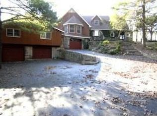 264 Blue Hill Rd, Hopewell Junction, NY 12533