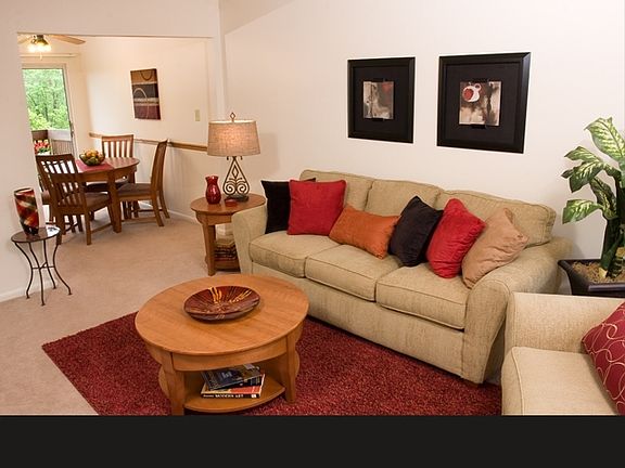 Living/Dining Room