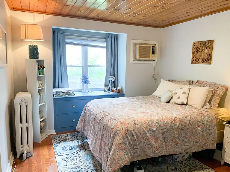 111 Richard St #1 — Photo 7