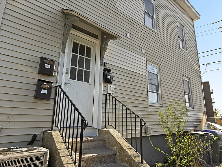 10 Marcello St #2 — Photo 9