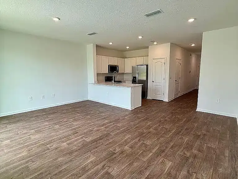 1511 Jeremiah St — Photo 13
