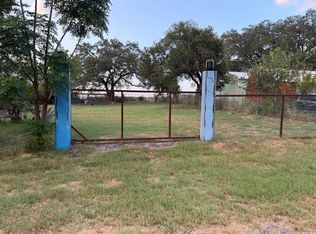ROYAL Oaks LOT 25, Poteet, TX 78069