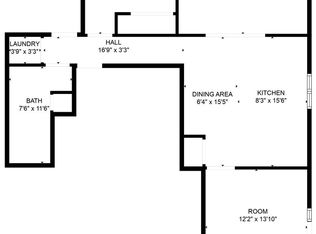 213 7th St NE APT B, Orange City, IA 51041