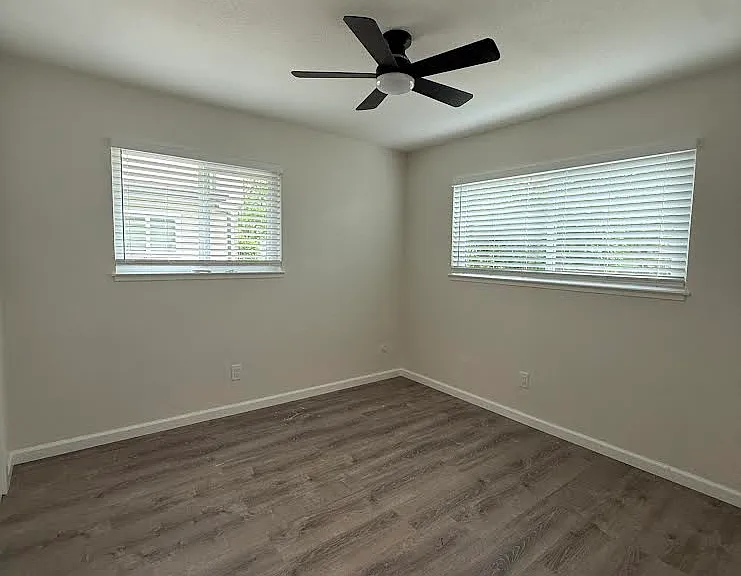 2715 U St #5 — Photo 9