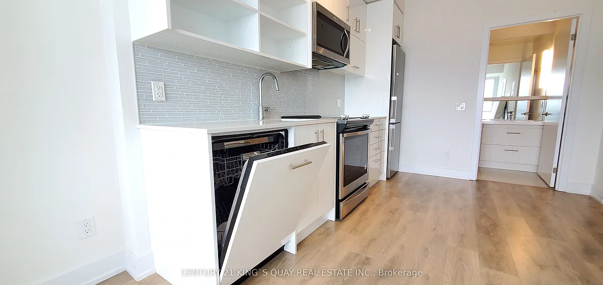 Building Photo - 128 Fairview Mall Dr #1112
