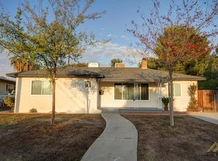 2708 Charleston Dr, Bakersfield, CA 93308