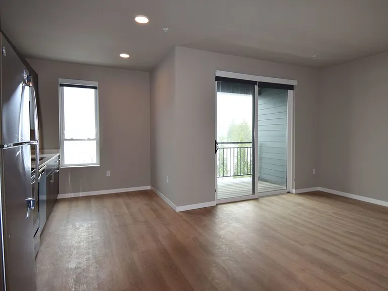 The Tuxedo Apartments — Photo 35