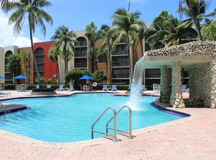 19415 NE 10th Ave N #810, Miami, FL 33179