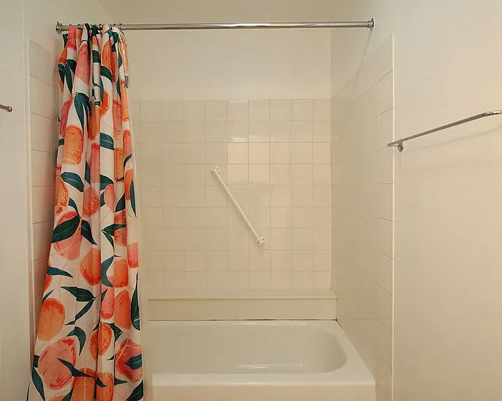 1710 S Harbor Way #205 — Photo 18