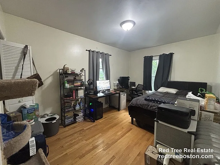 375 Prospect St — Photo 6