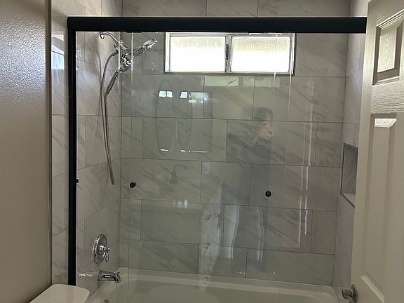 3rd image of 1715 Sunflower Ave #5