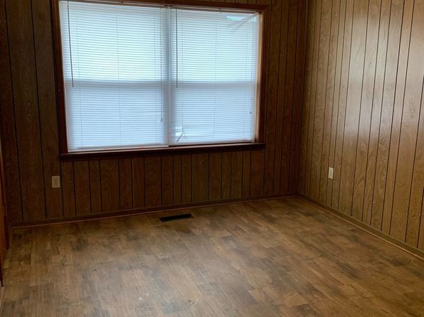 N Main 306 Apartments, 306 Main St N #D3DF74C2B, Lexington, TN 38351