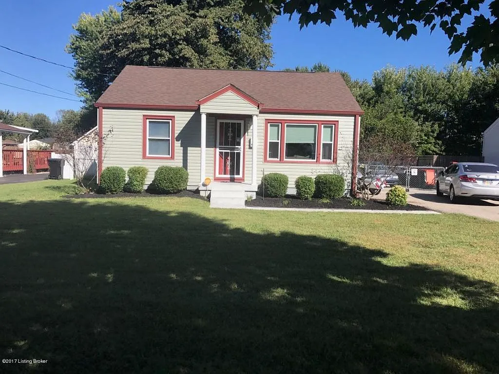 4419 Malcolm Rd photo 1