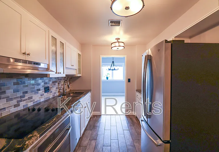 825 Bayshore Dr #1006 — Photo 9