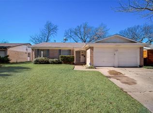 807 N Cottonwood Dr, Richardson, TX 75080