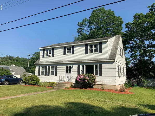 2 Sioux Avenue, Nashua, NH 03063