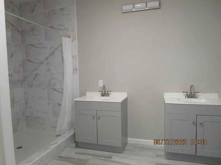 3622 Anderson St — Photo 8