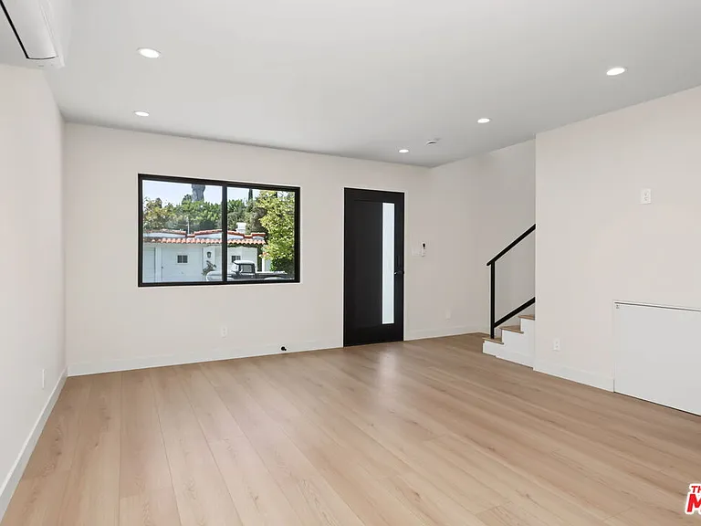 5841 Whitworth Dr — Photo 25