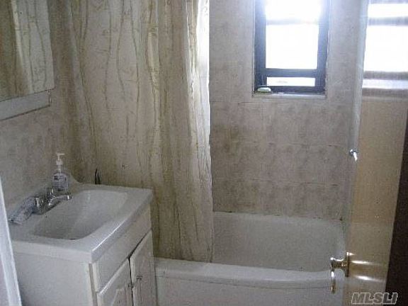 5th image of 6861 136th St
