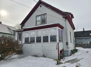 42 3rd St, Dixfield, ME 04224