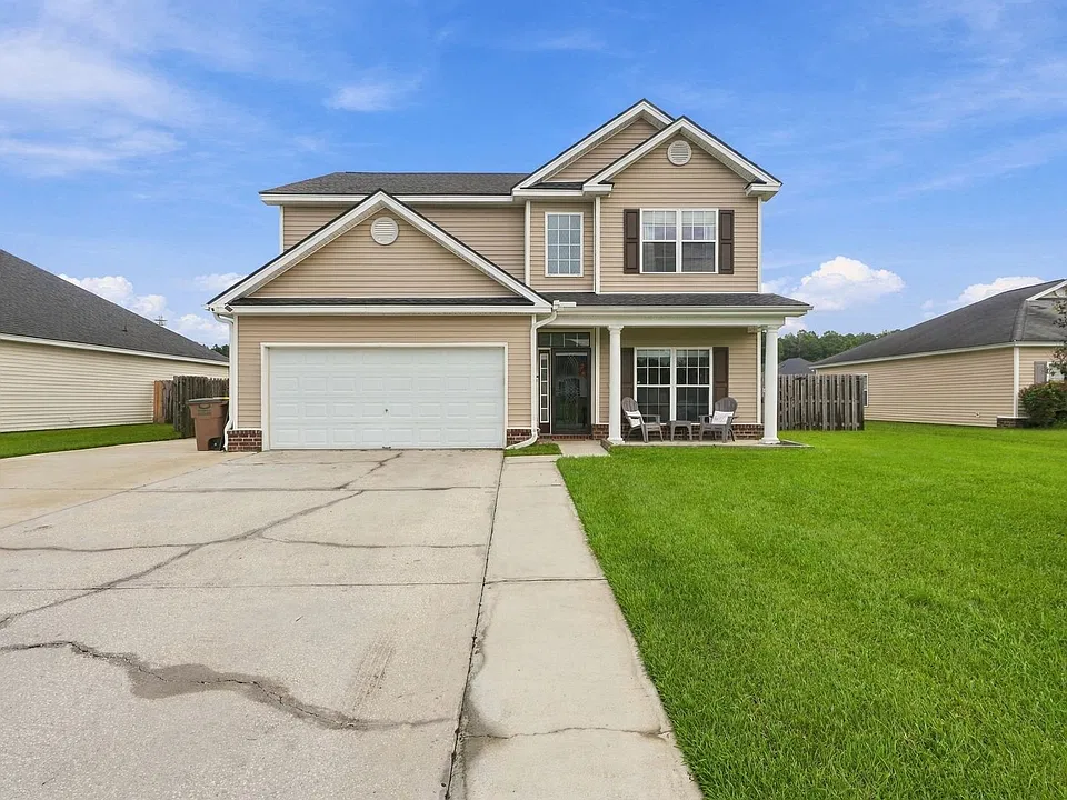 30 Evergreen Oak Dr