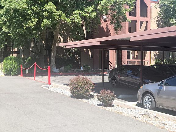2nd image of 1000 Beck St Unit 162