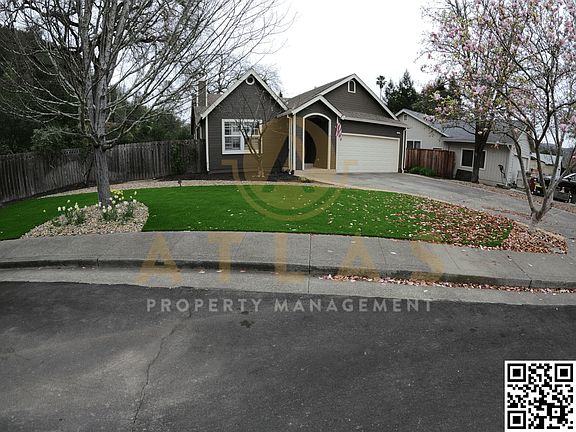3rd image of 2022 Urbani Pl