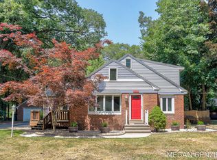 1378 Forest Park Rd, Muskegon, MI 49441