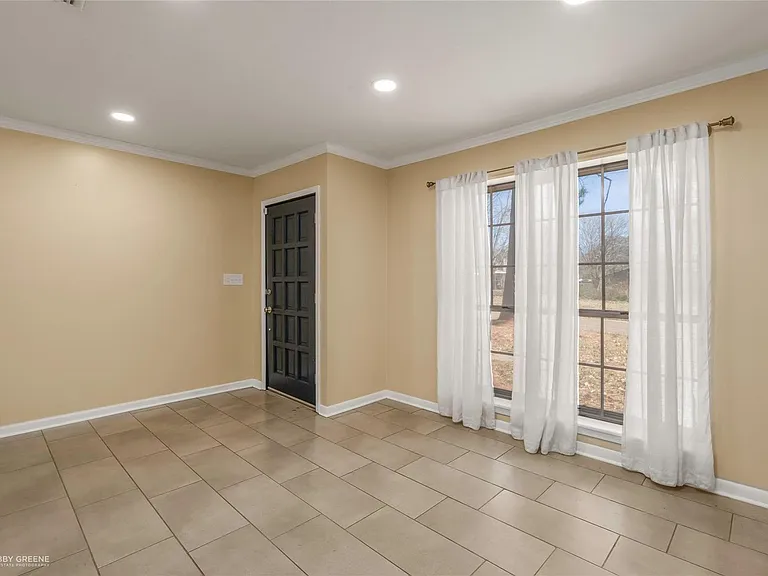 9346 Shartel Dr — Photo 11