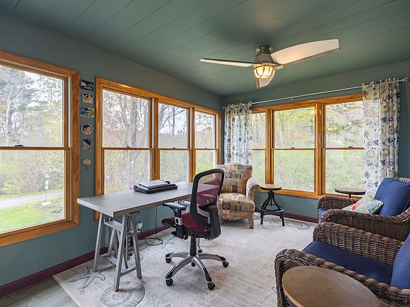4th image of 33 Webb Field Road
