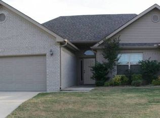 3015 Denise Dr, Benton, AR 72015