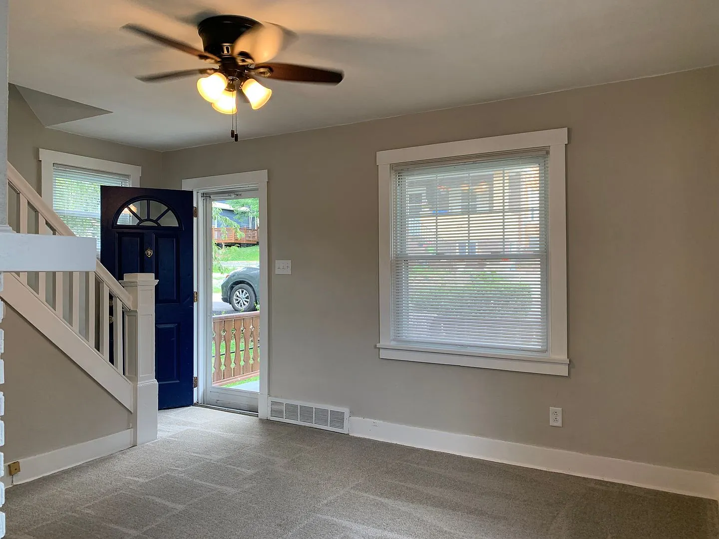 2 bed, 896 sqft, $1,395 — Photo 4