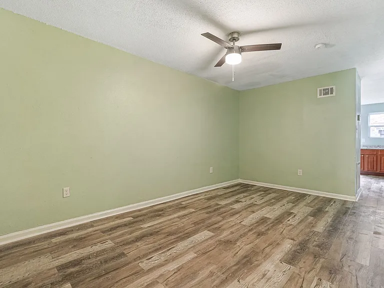 1113 Orange Blossom Ln #6 — Photo 10