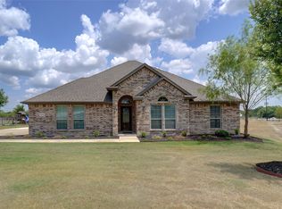 104 High Vista Rd, Decatur, TX 76234