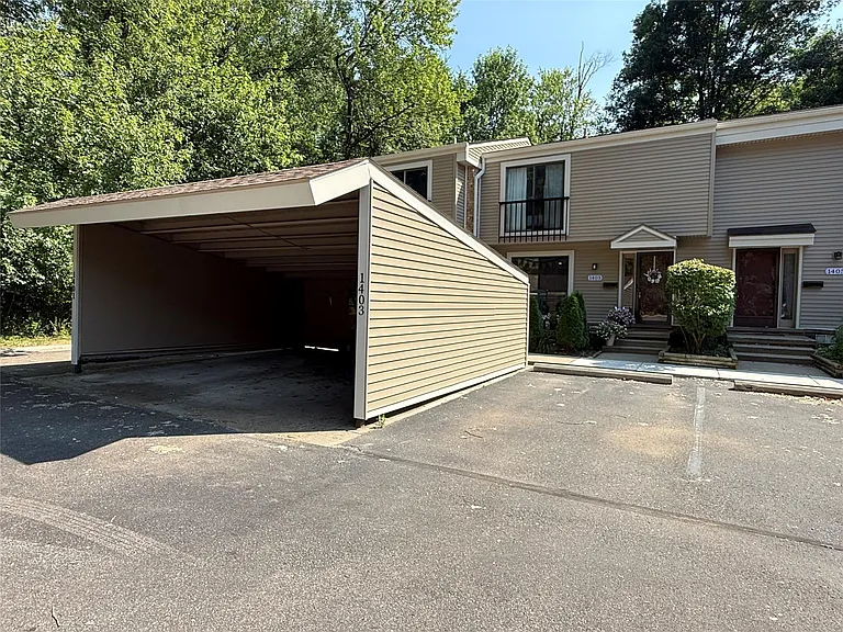 1403 Oakbrook E #93 — Photo 3
