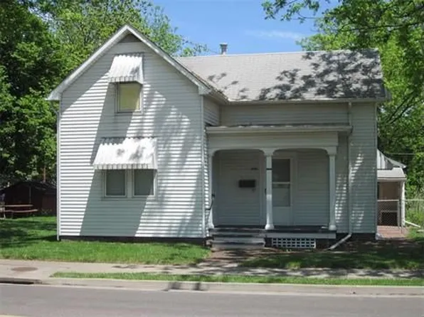 208 N State St, Freeburg, IL 62243
