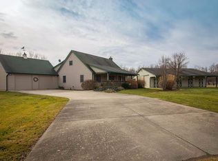 12567 White Plains Rd, Milan, IN 47031