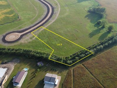 9 Oak Creek Cir, Big Stone City, SD, 57216
