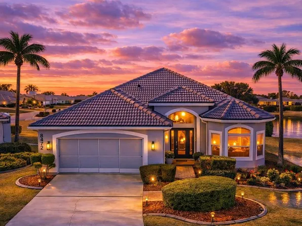 8472 Maybelle Dr, Weeki Wachee, FL 34613