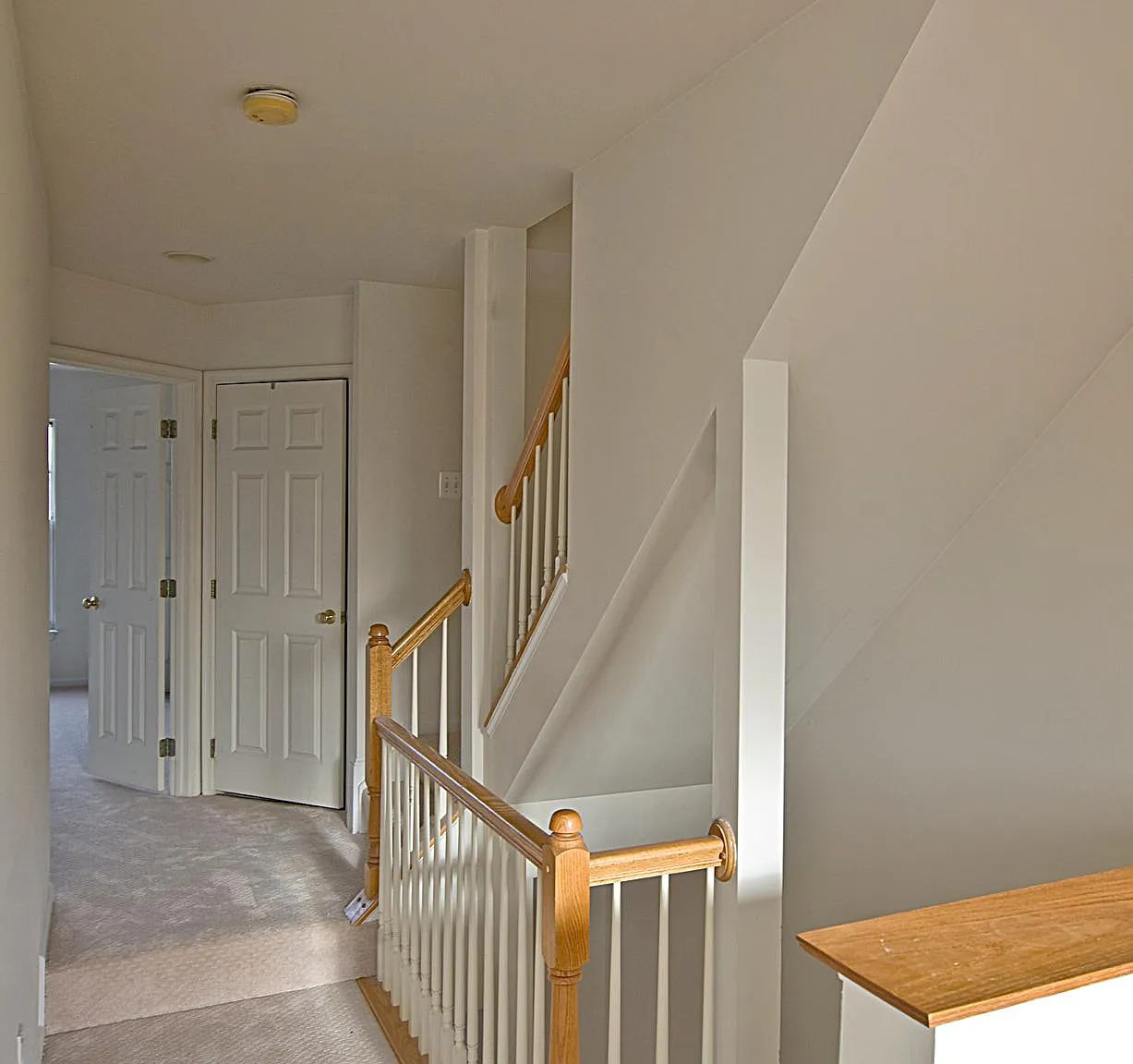 3 bed, 2.5 bath, 2200 sqft, $3,195 — Photo 3