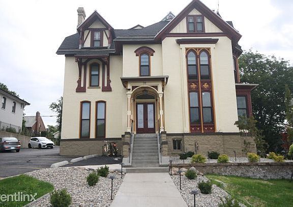 28 Lafayette front view