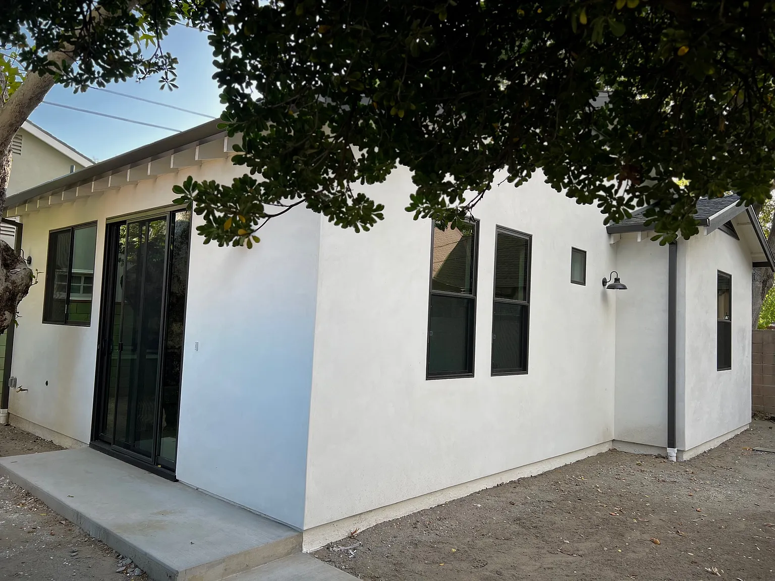 1205 S Chavez St — Photo 3