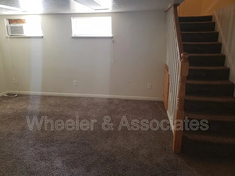 138 W Lomond View Dr #2 — Photo 5