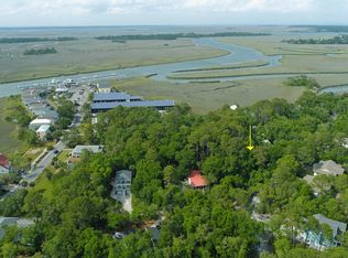 367 Blue Gill Rd, Saint Helena Island, SC 29920