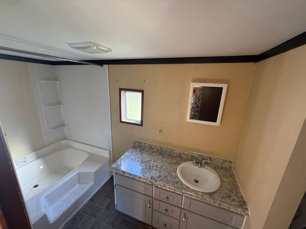 174 SW County Road 242a LOT 8